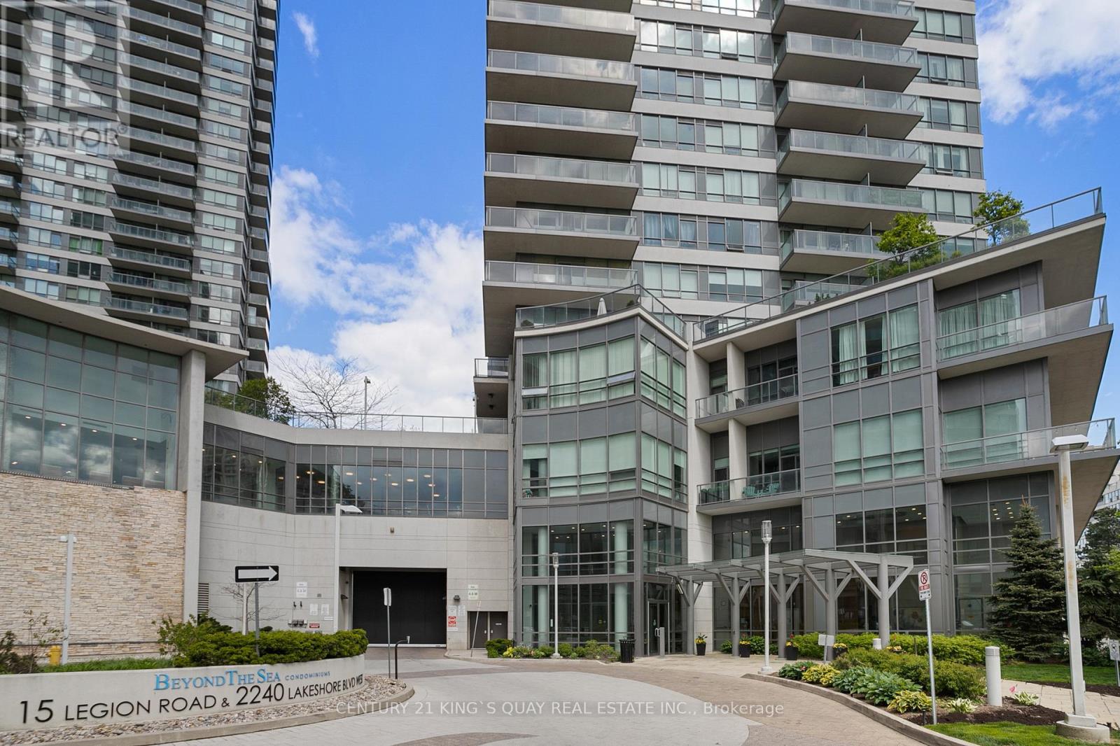 2904 2240 Lake Shore Blvd W, Toronto, ON M8V 0B1
