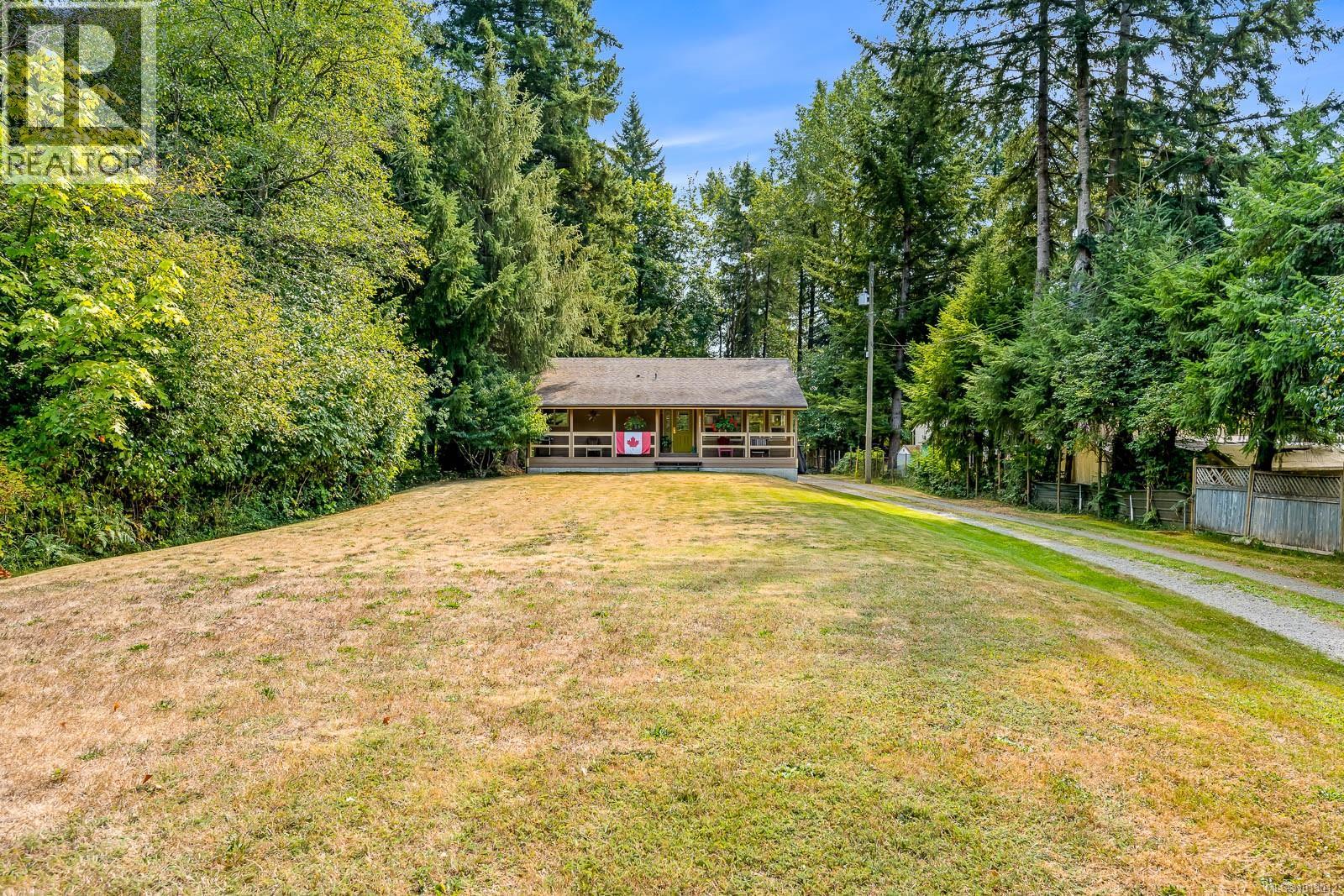 3465 Cessford Rd, Courtenay, BC V9J 1R4