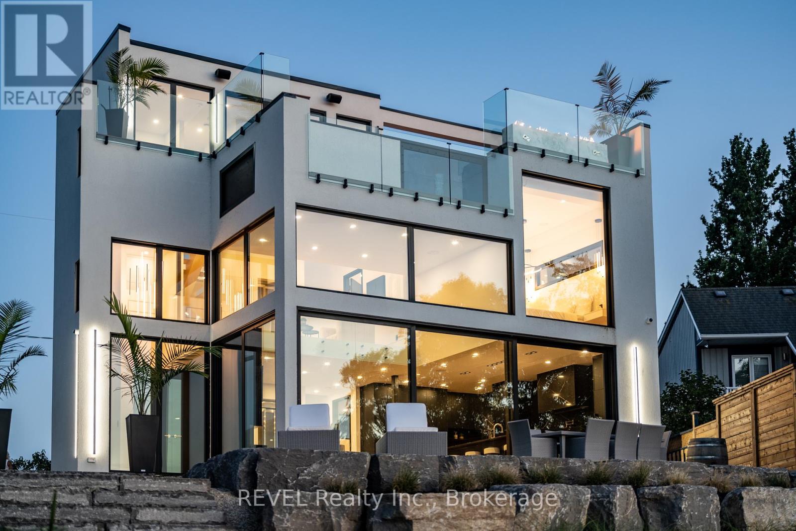 6 Firelane 11a St, Niagara-on-the-lake Lakeshore, ON L0S 1J0