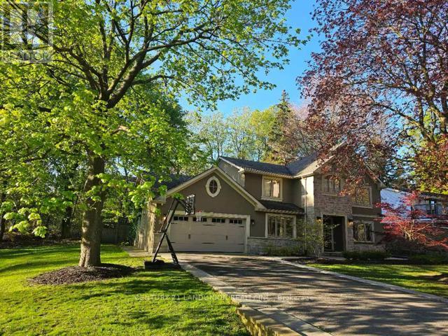 96 Irma Ct, Hamilton Ancaster, ON L9G 1K7