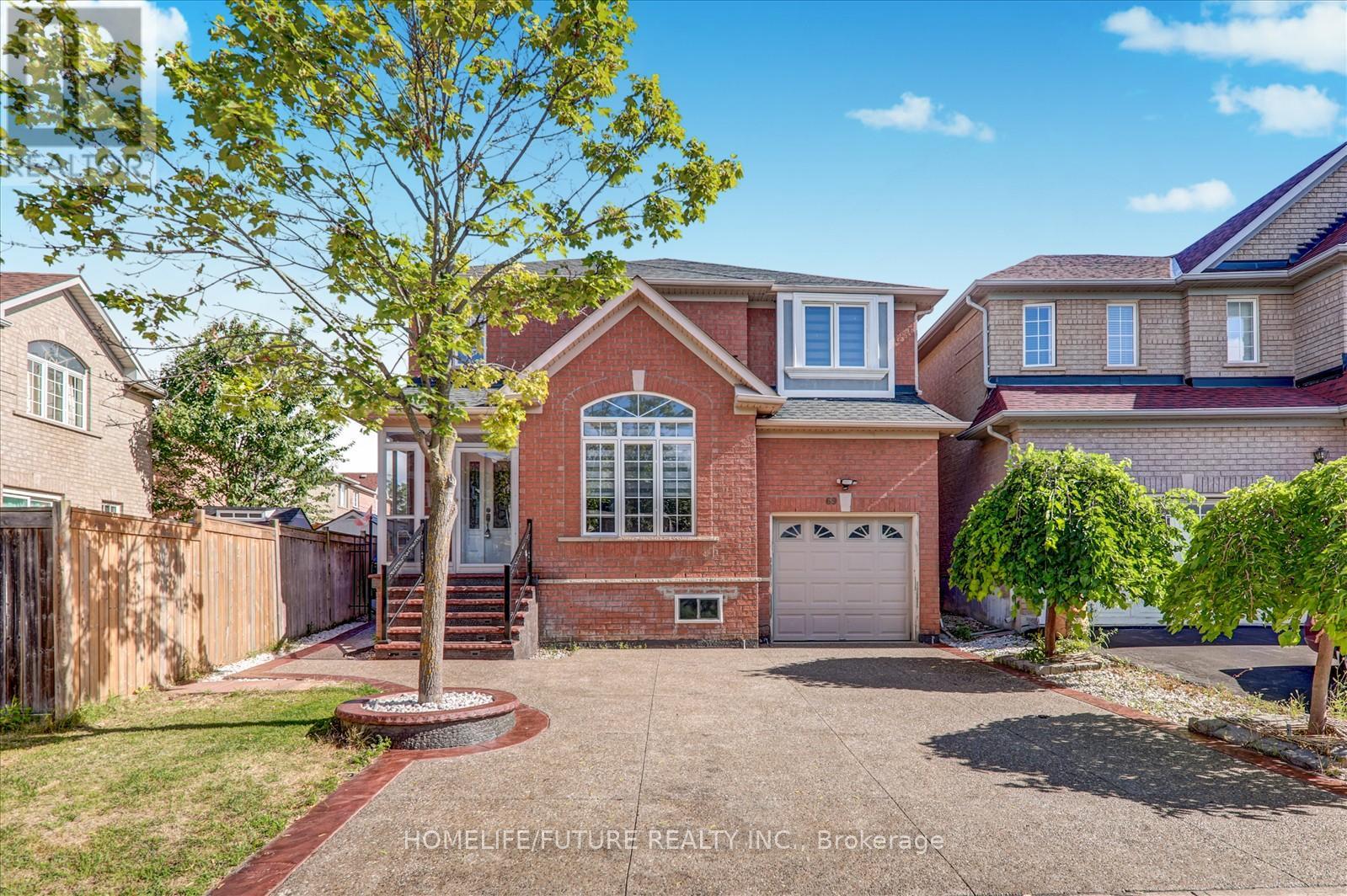69 Heatherdale Dr, Brampton, ON L7A 2H4
