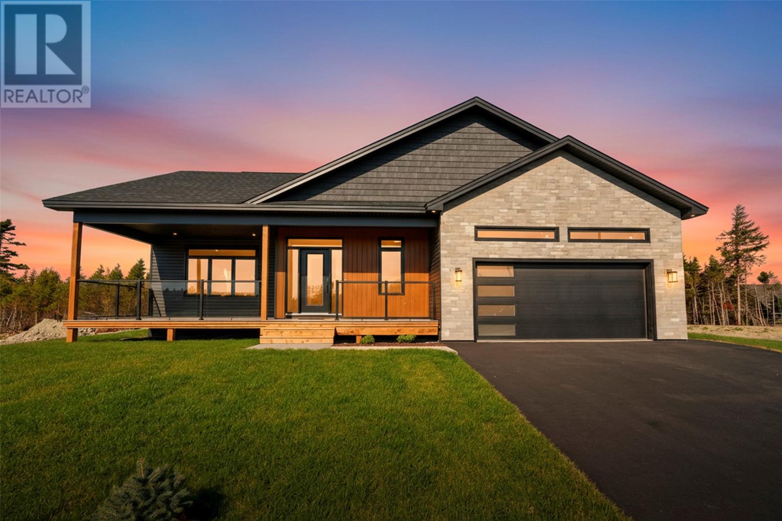12 Reddley Pl, Conception Bay South, NL A1W 0J1
