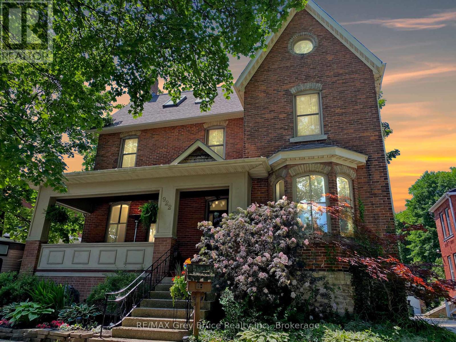 922 3rd Avenue West, Owen Sound, ON N4K 4P6