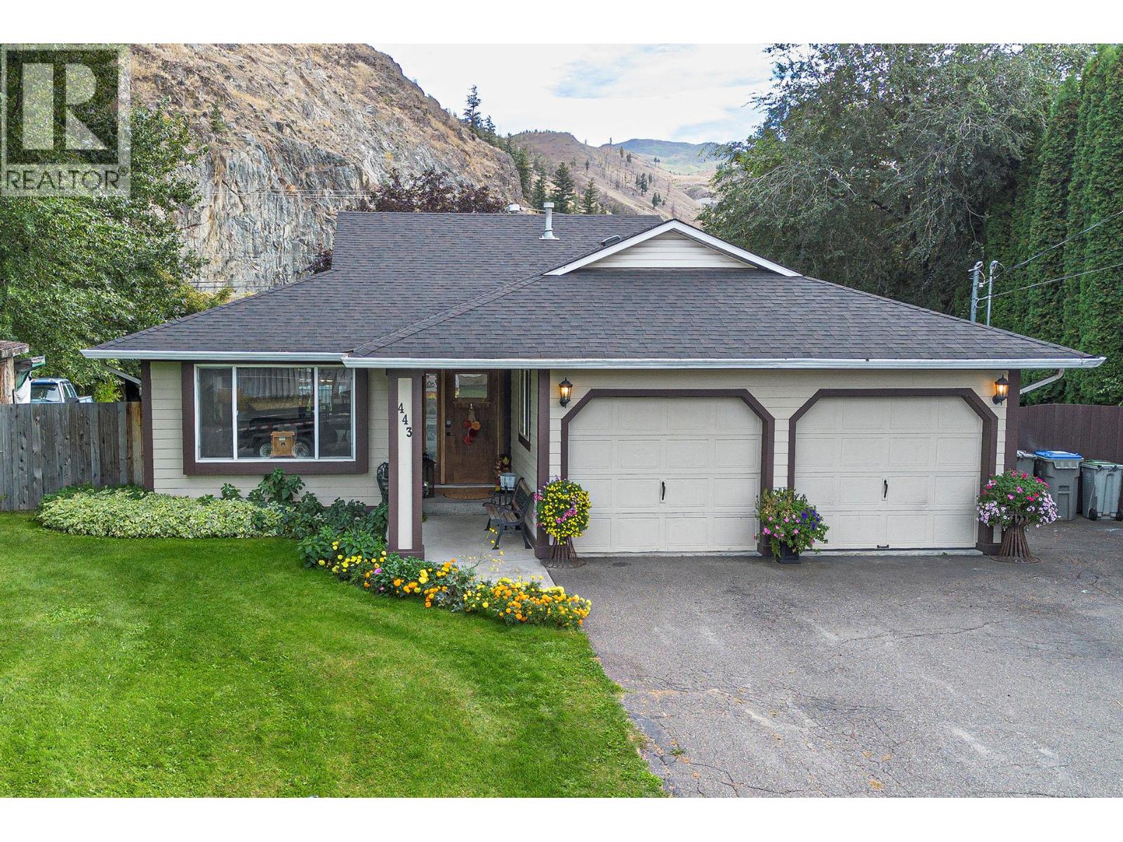 443 Reighmount Dr, Kamloops, BC V2H 1L8