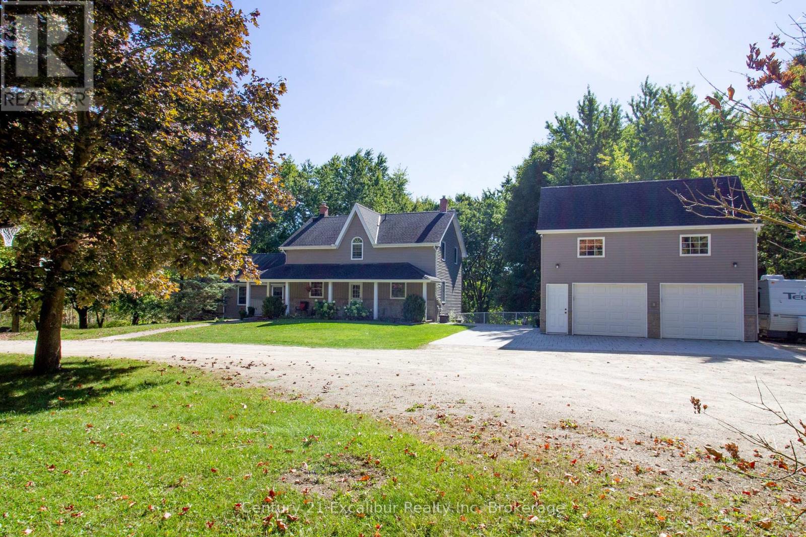 8583 Sdrd 15, Centre Wellington, ON N0B 1J0