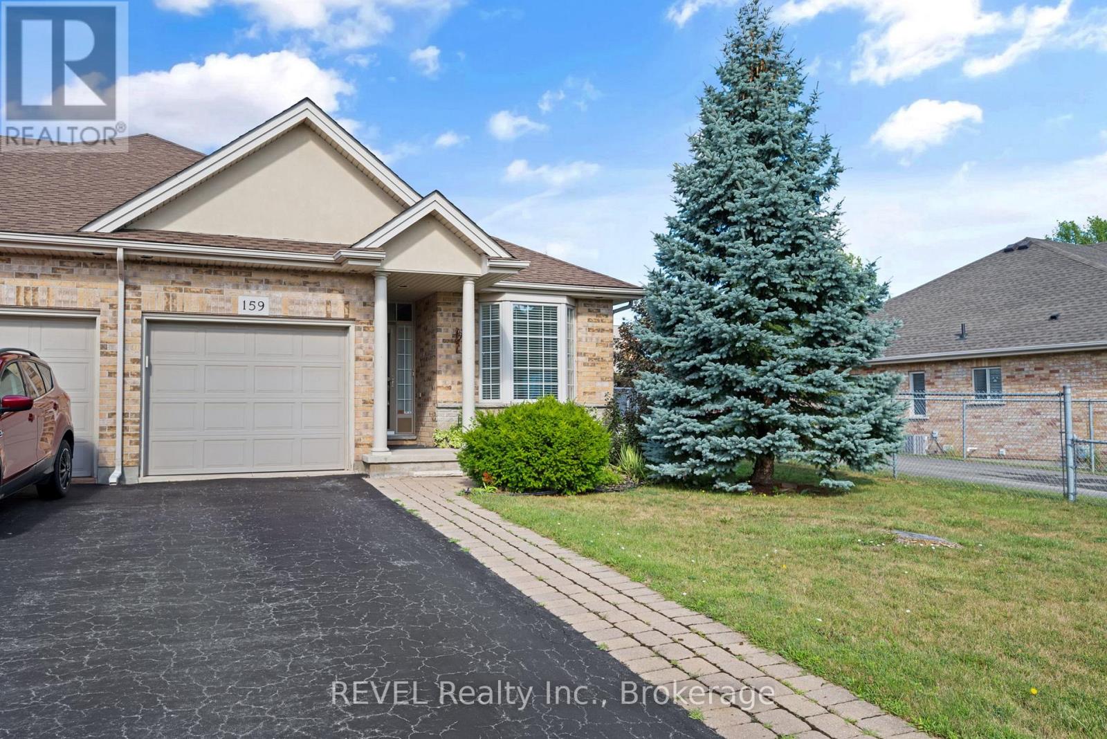 159 Willowlanding Ct, Welland, ON L3C 7L8