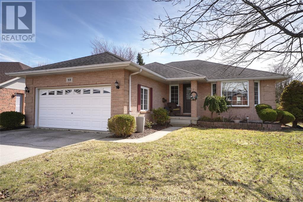 59 Blossom Pl, Chatham, ON N7L 5L4