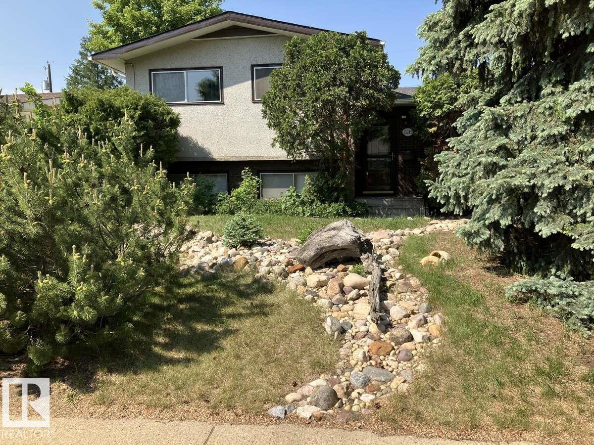 86 Av Nw Unit 15212, Edmonton, AB T5R 4C3