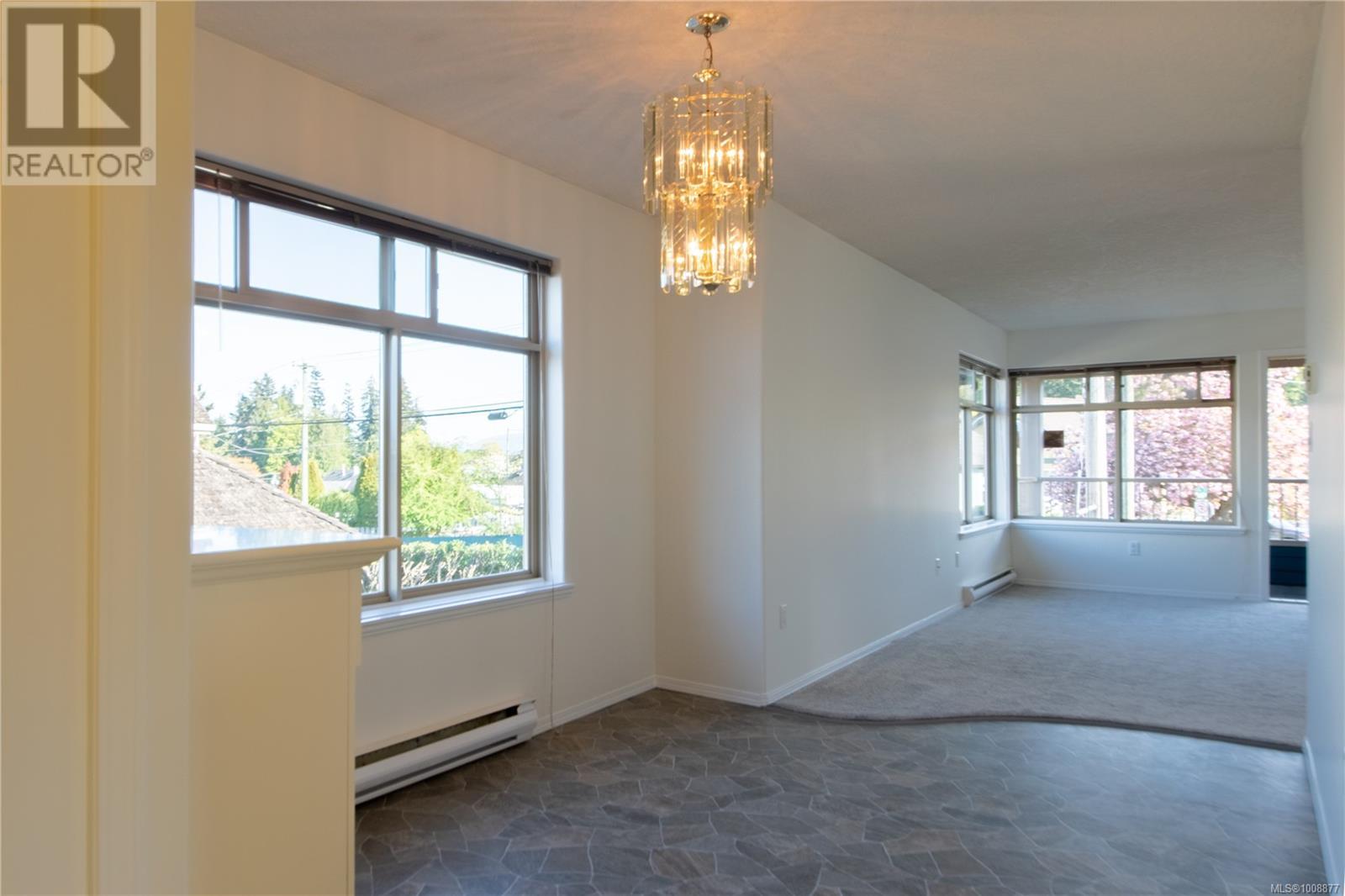 2951 Oak St Unit 201a St, North Cowichan, BC V0R 1K0