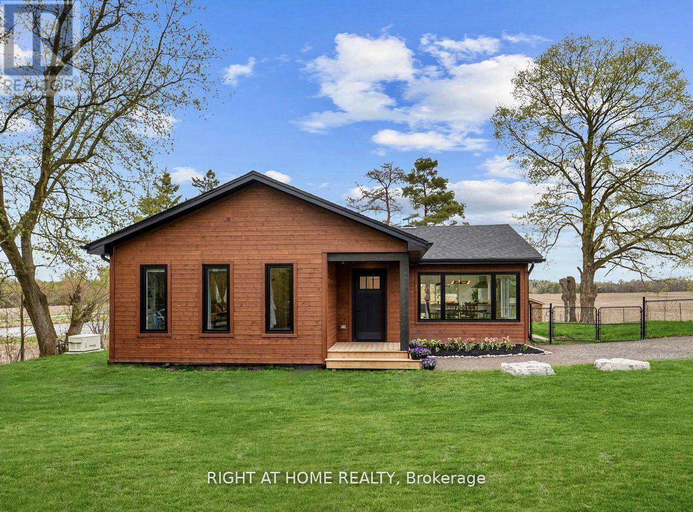 17083 Warden Ave, Whitchurch-stouffville, ON L4A 2W1