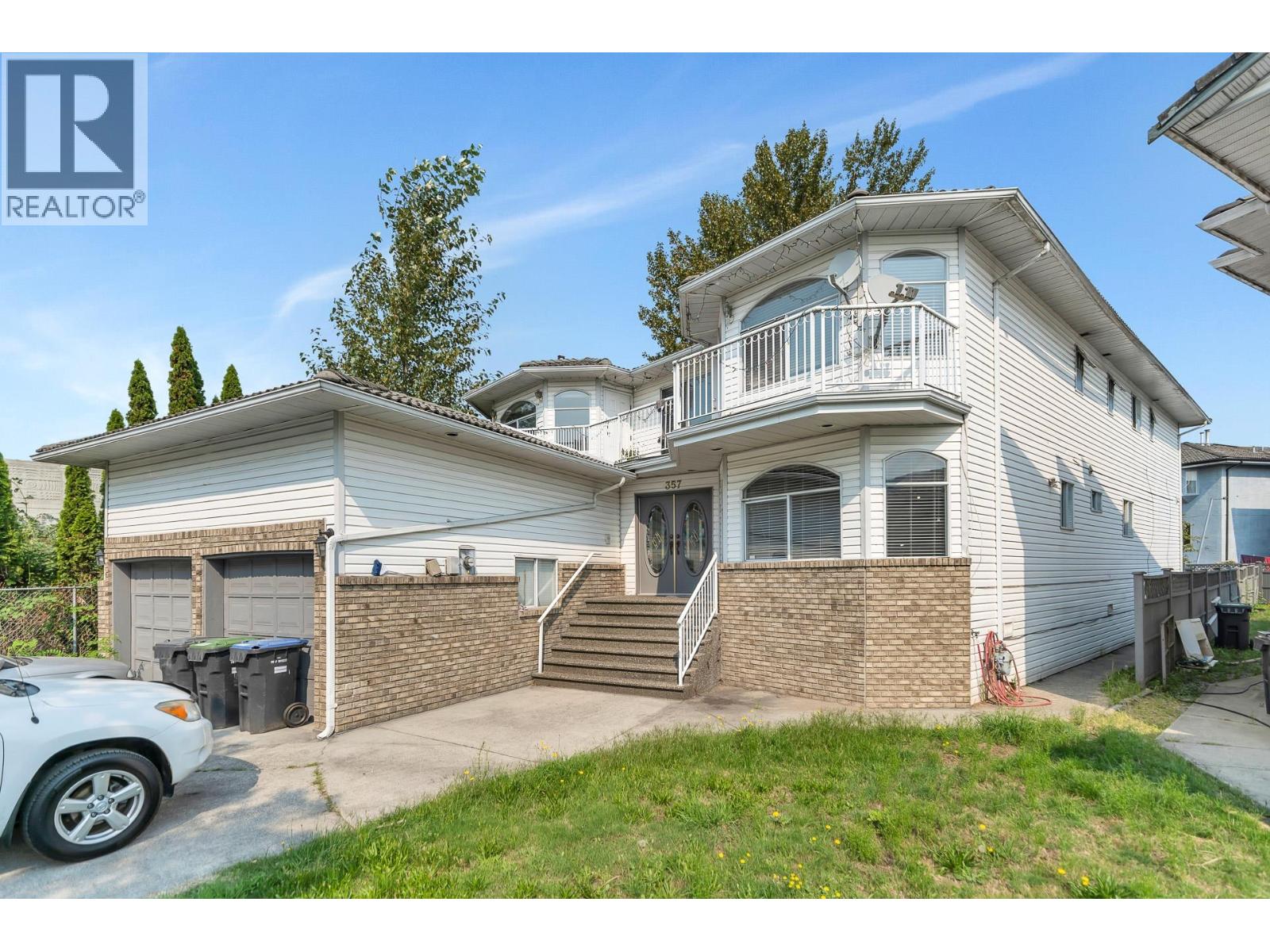 357 Mcgillivray Pl, New Westminster, BC V3M 6R7