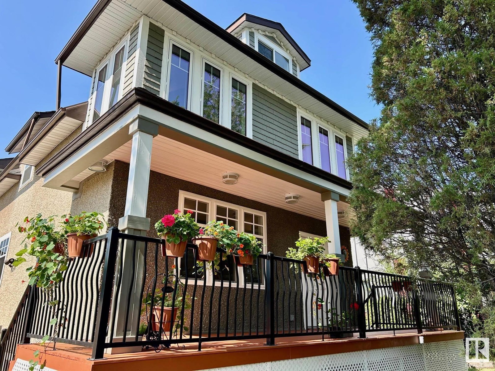 76 St Nw Unit 11910, Edmonton, AB T5B 2C7