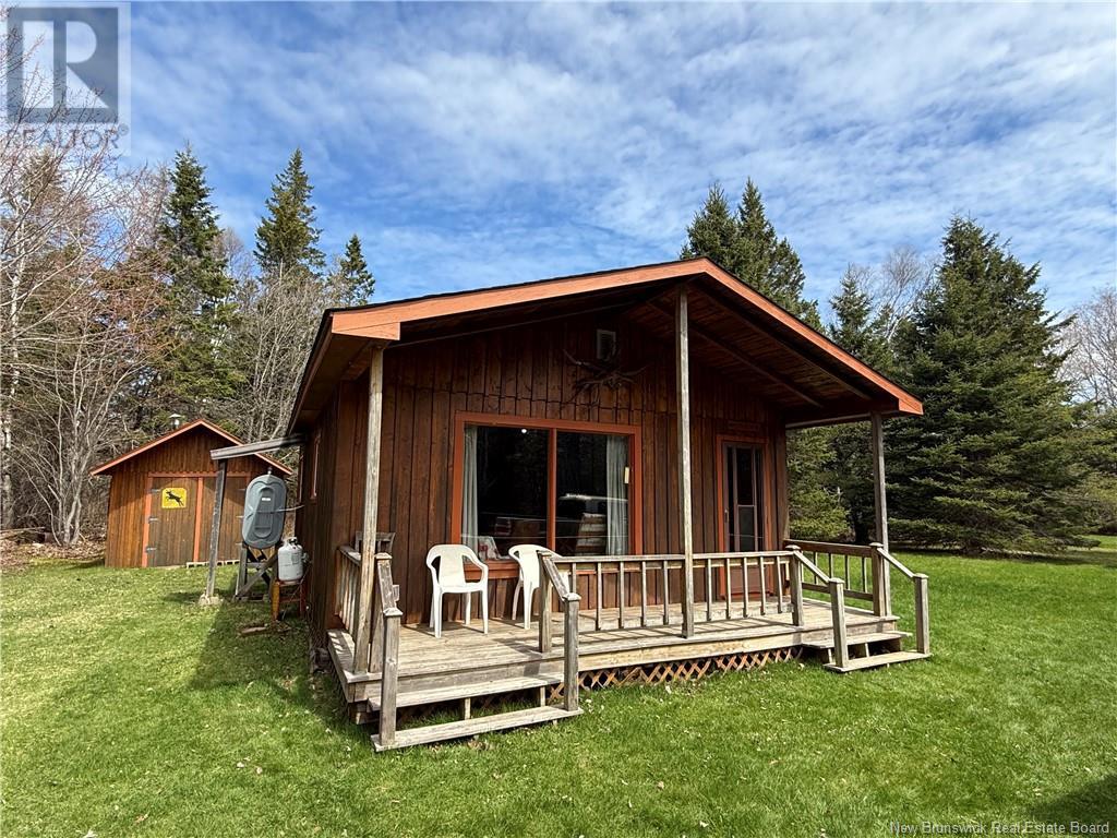 Camp Upper Aboujagane Road, Haute-aboujagane, NB E4P 5V6
