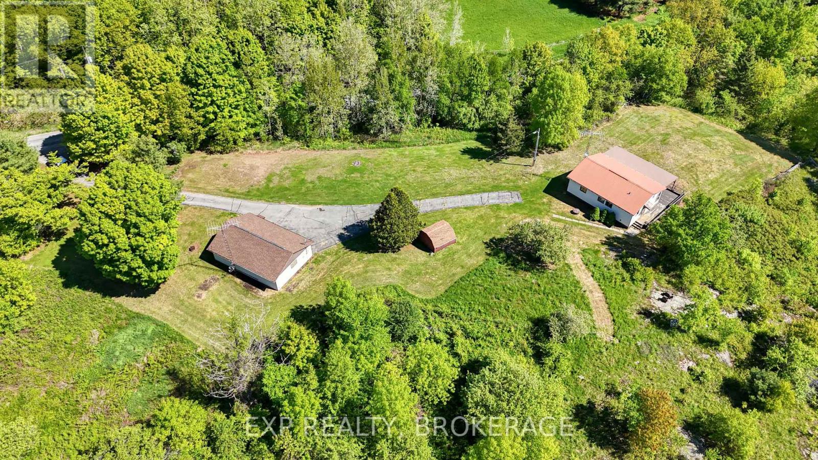 1944 Fish Creek Rd #1944a Rd #a, South Frontenac, ON K0H 2V0
