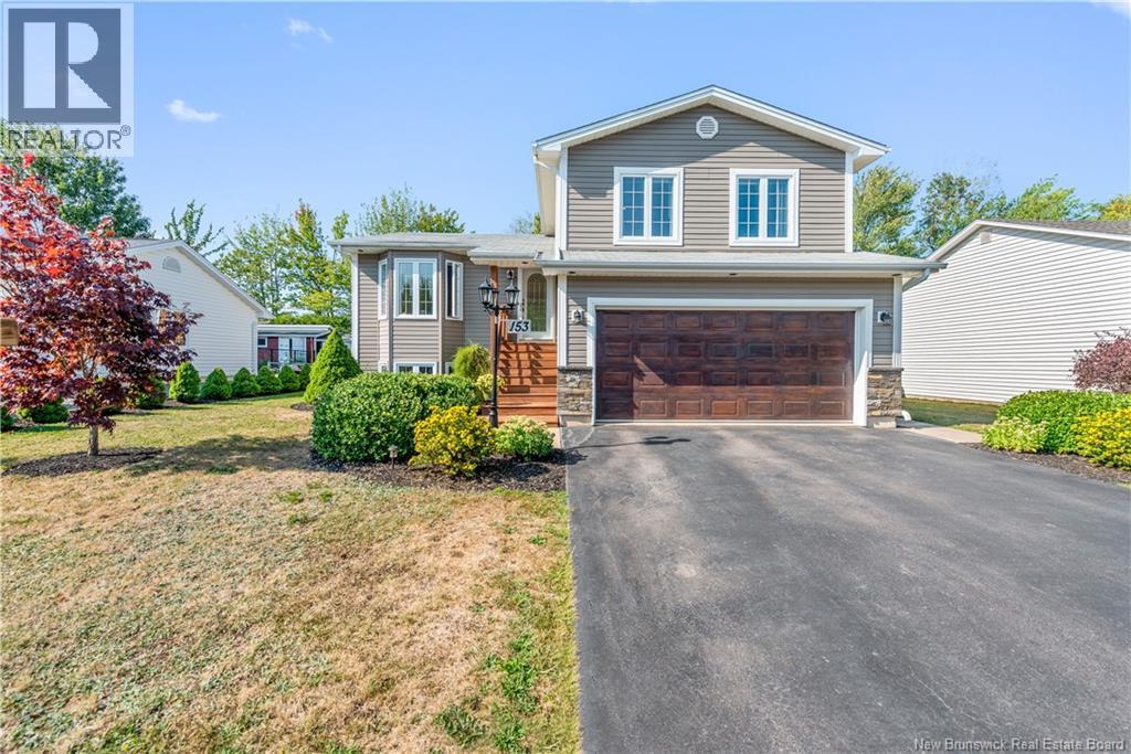 153 Elmhurst, Moncton, NB E1C 9V4