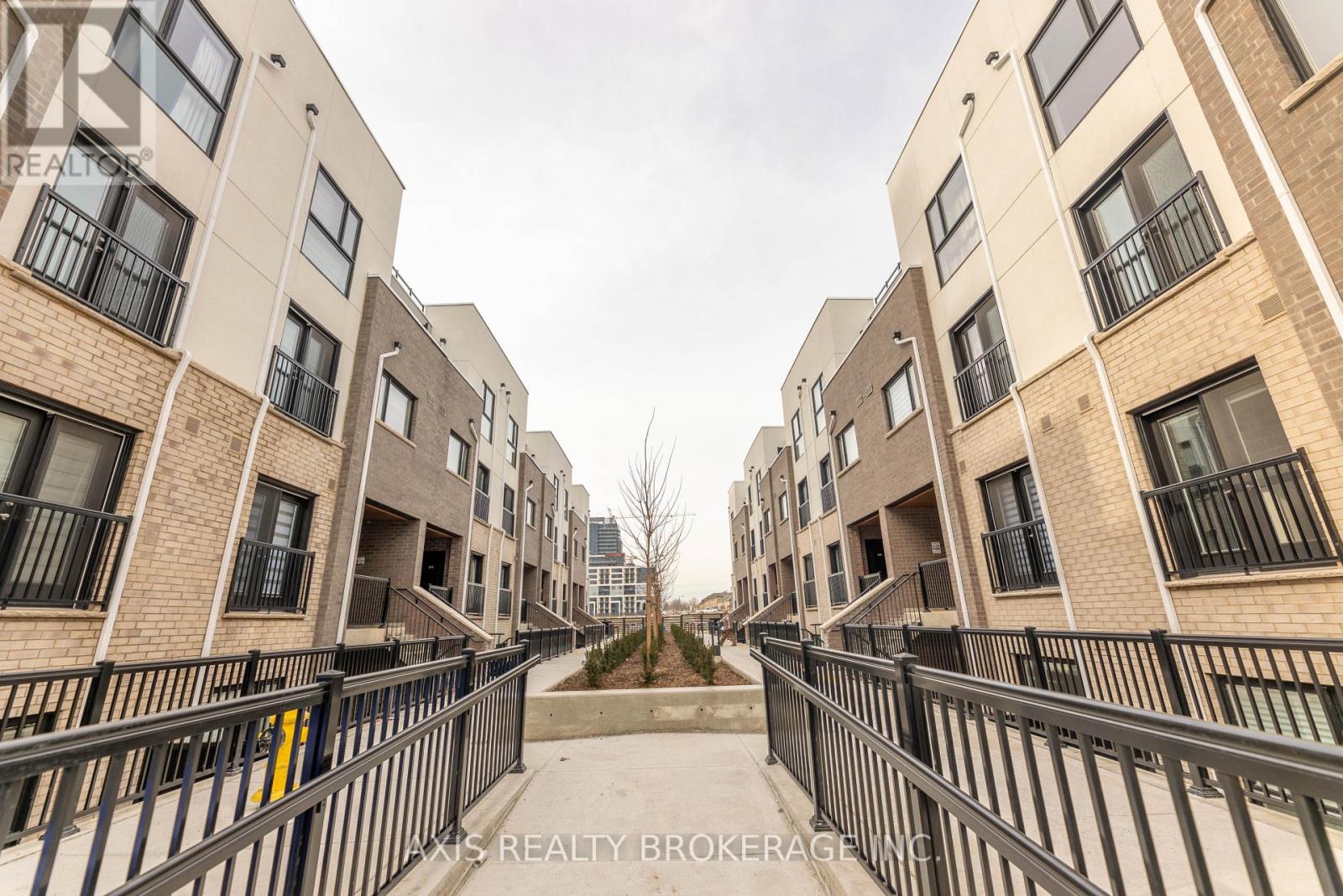 324 349 Wheat Boom Dr, Oakville, ON L6H 7X5