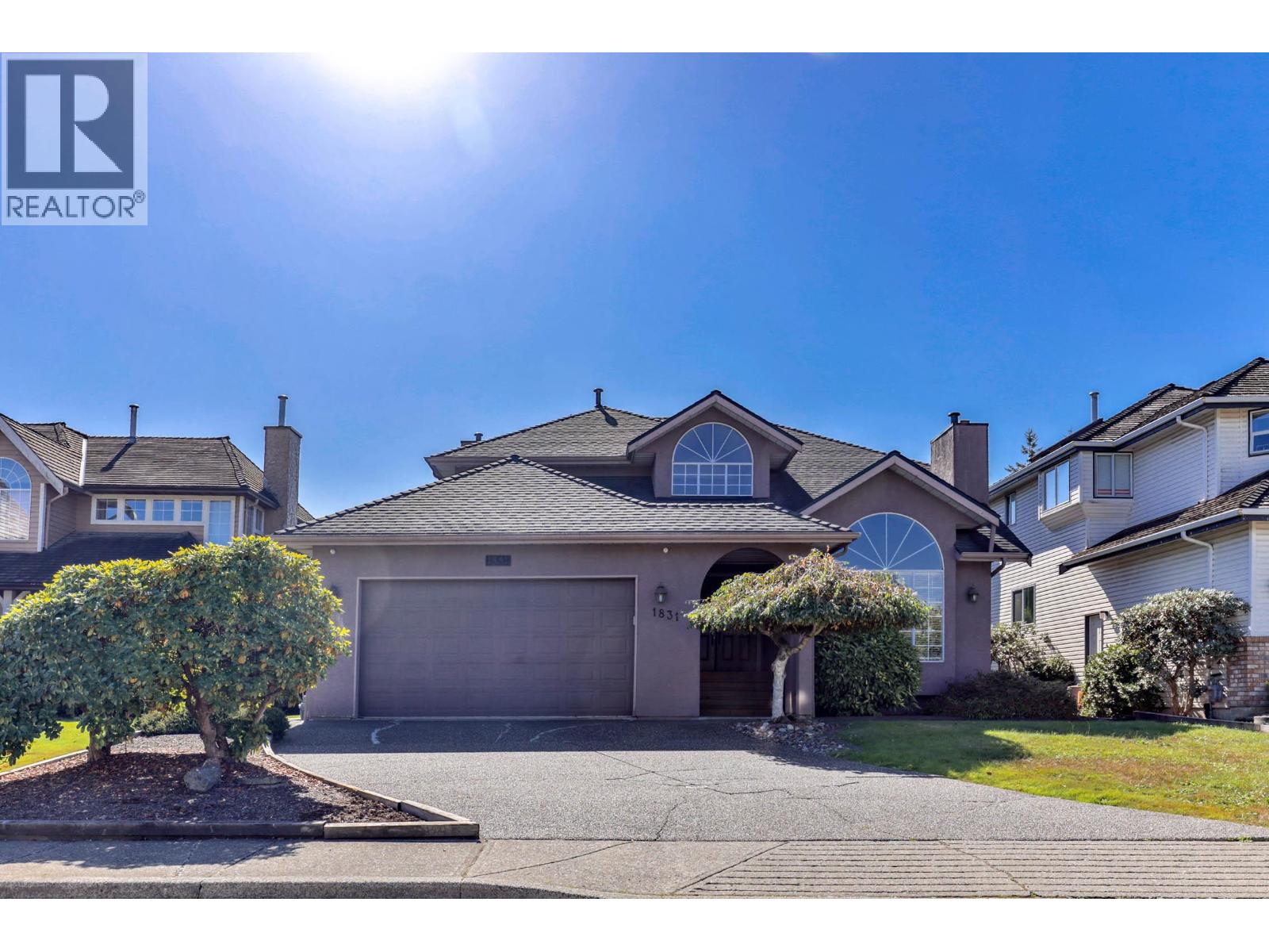 1831 Walnut Cres, Coquitlam, BC V3J 7T4