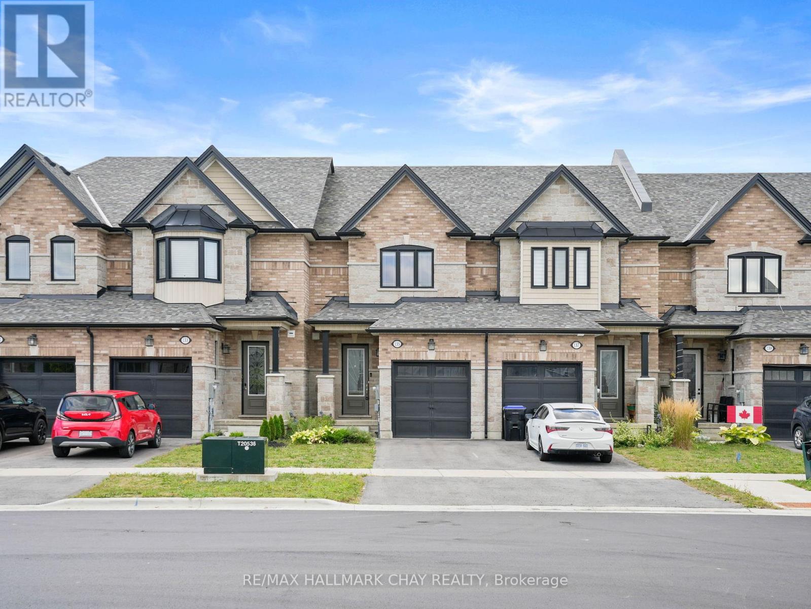135 Walker Blvd, New Tecumseth, ON L9R 1A5