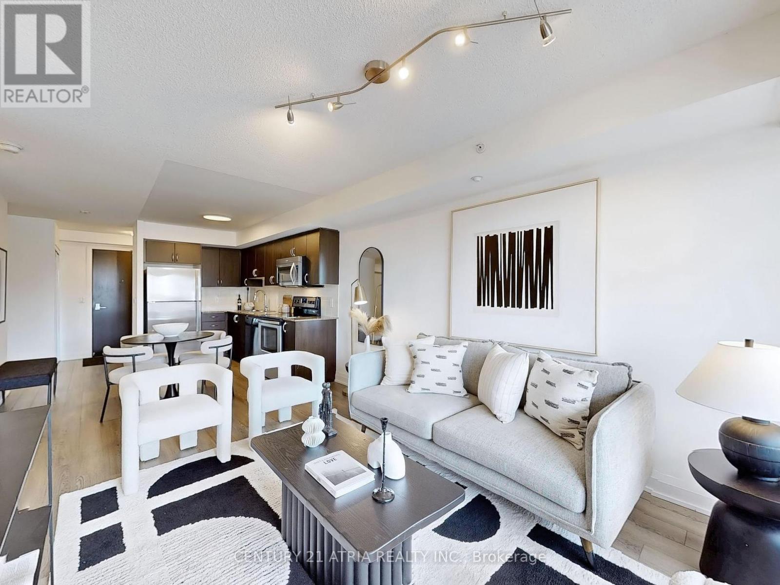 205 372 Highway 7 E, Richmond Hill, ON L4B 0C6
