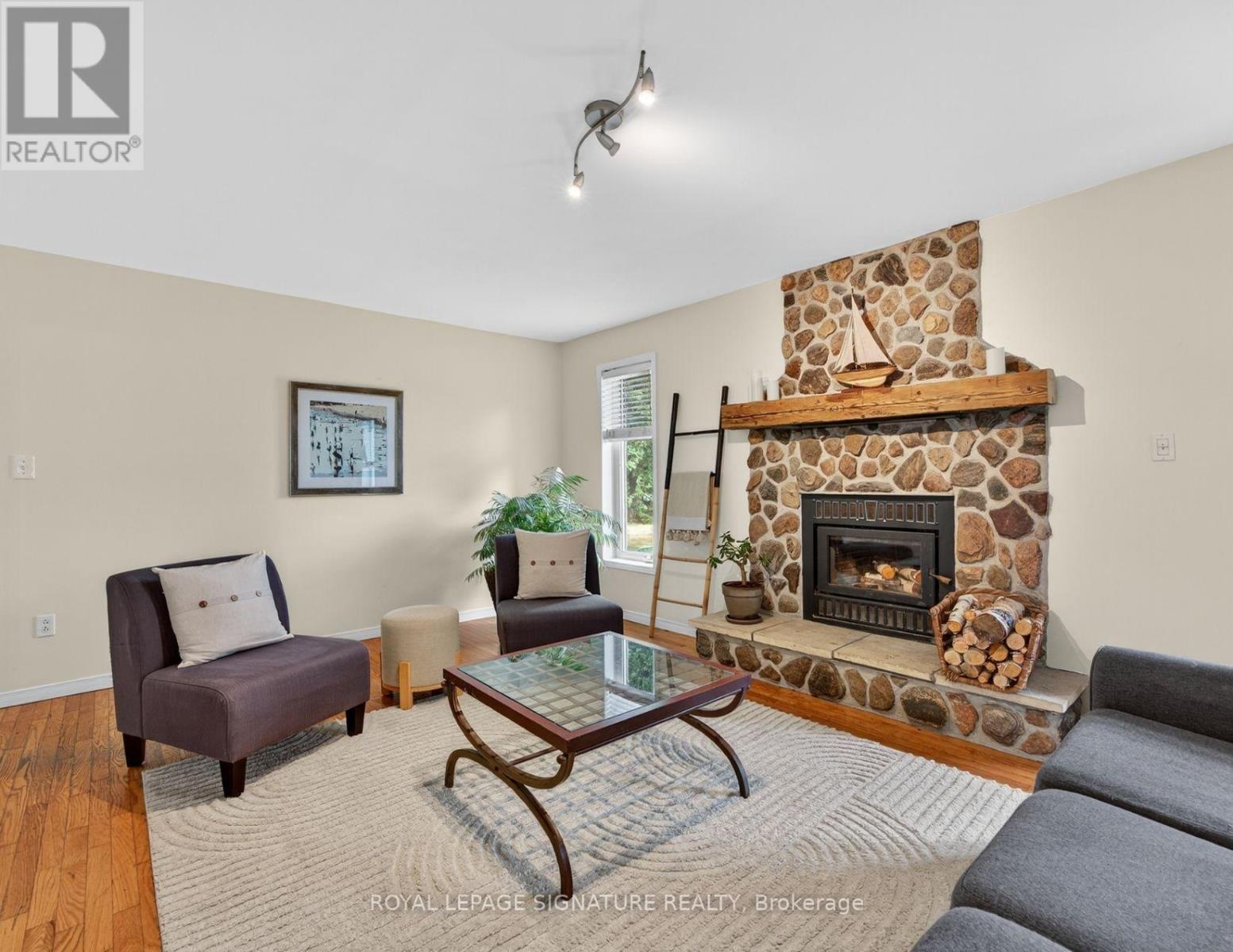 1152 Concession Rd, Ramara Brechin, ON L0K 1B0