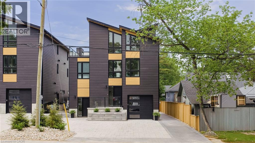 55 Centre St, Lambton Shores, ON N0M 1T0
