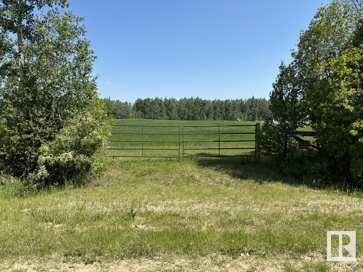 7220 Twp Road 532, Rural Parkland County, AB T0E 0S0
