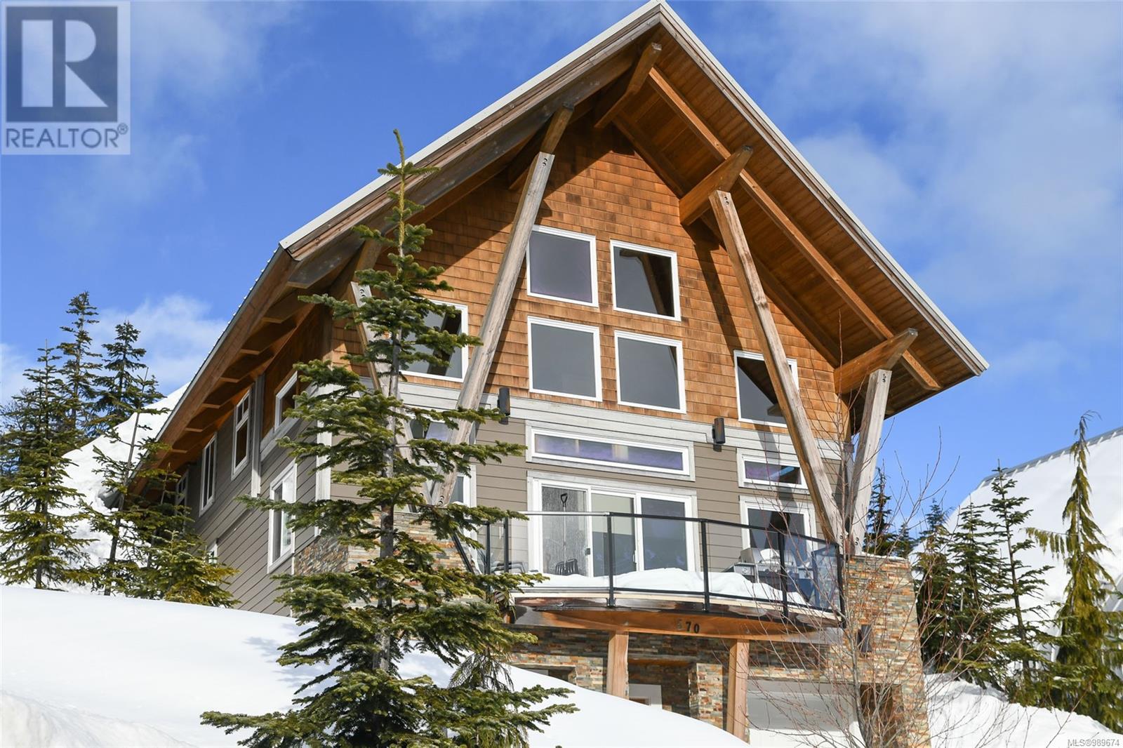 570 Arrowsmith Rdg, Courtenay, BC V9J 1L0