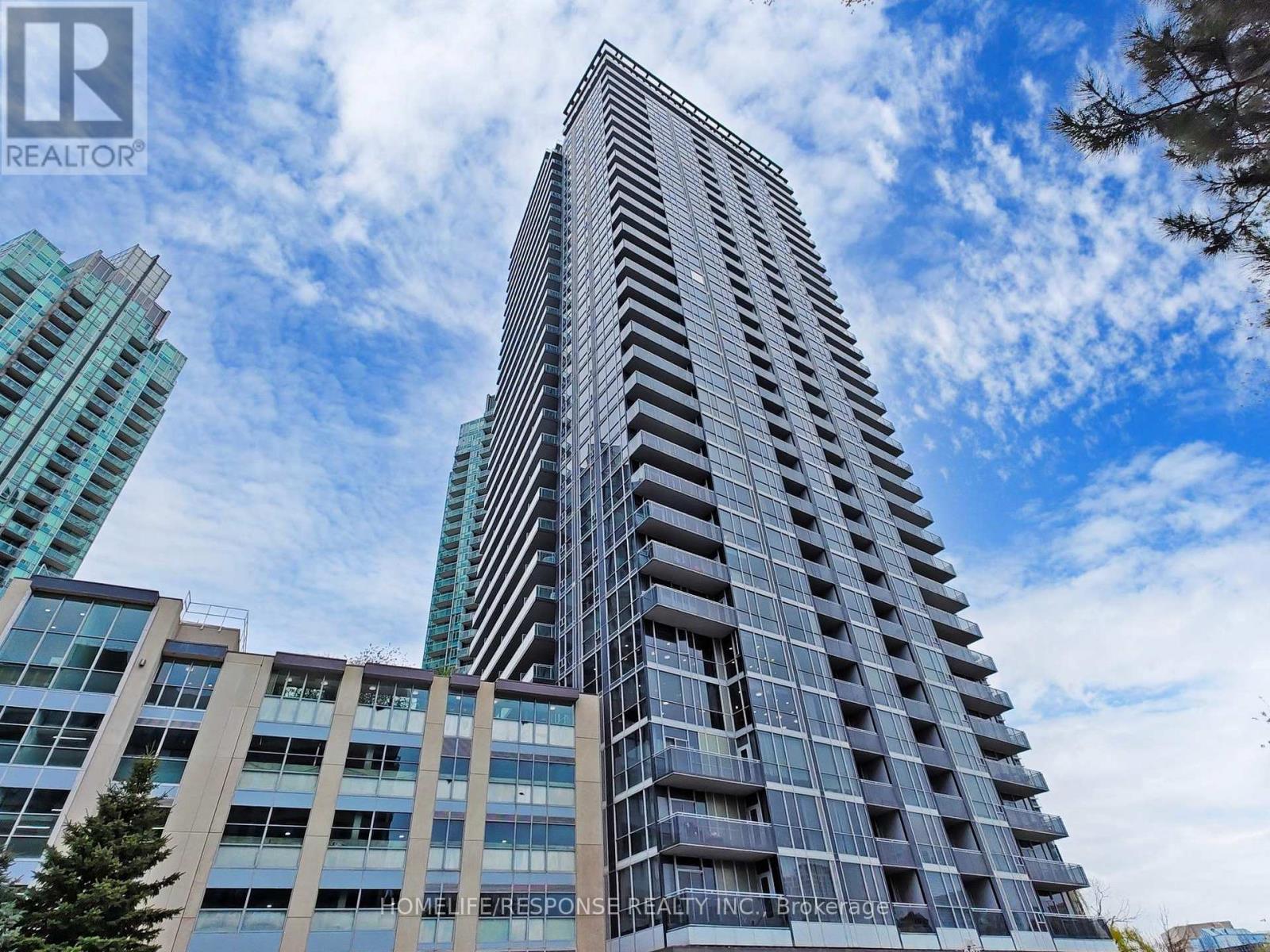 2301 223 Webb Dr, Mississauga, ON L5B 0E8