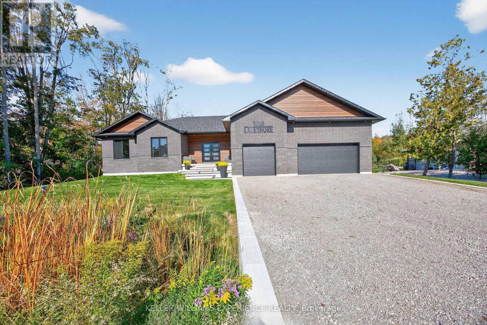 1016 Lakeshore Rd E, Oro-Medonte, ON L0L 1T0
