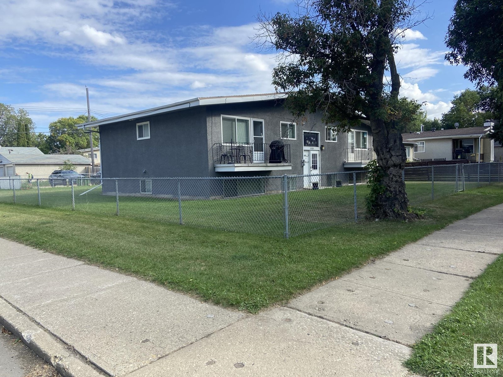 45 St Nw Unit 11839, Edmonton, AB T5W 2T3