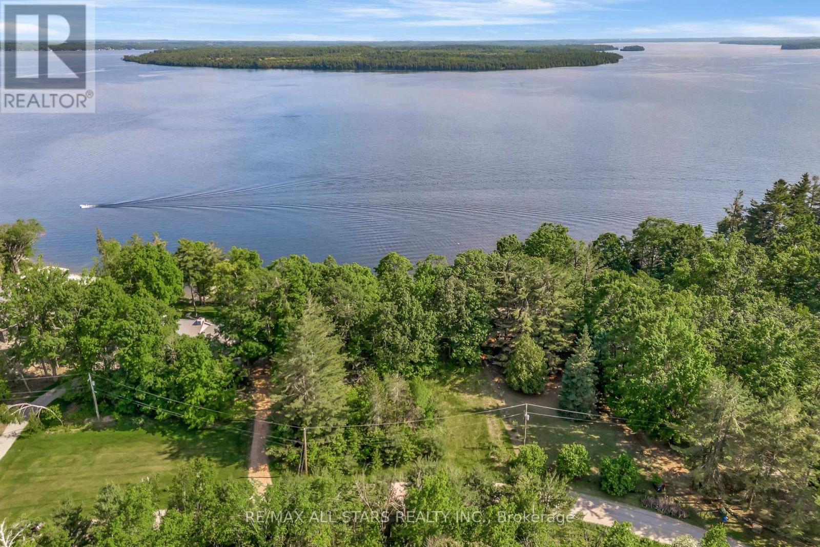 836 Indian Point Rd, Kawartha Lakes, ON K0M 2B0
