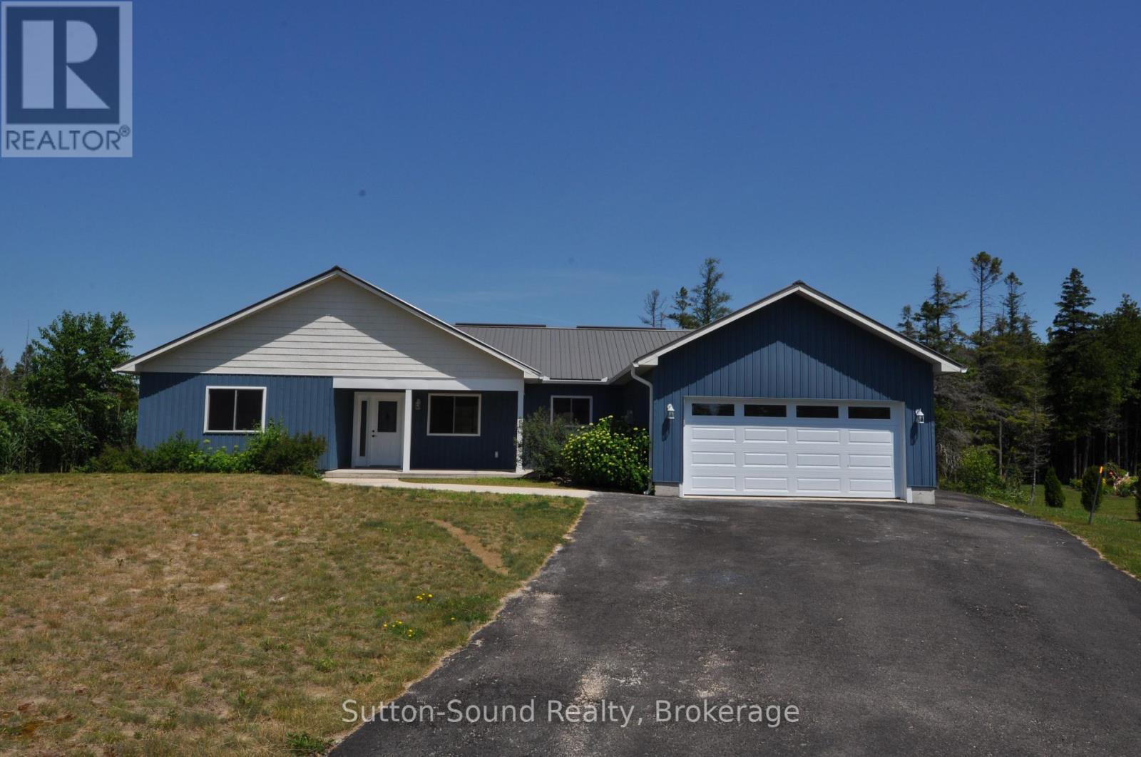 1 Williamson Pl, South Bruce Peninsula, ON N0H 2T0
