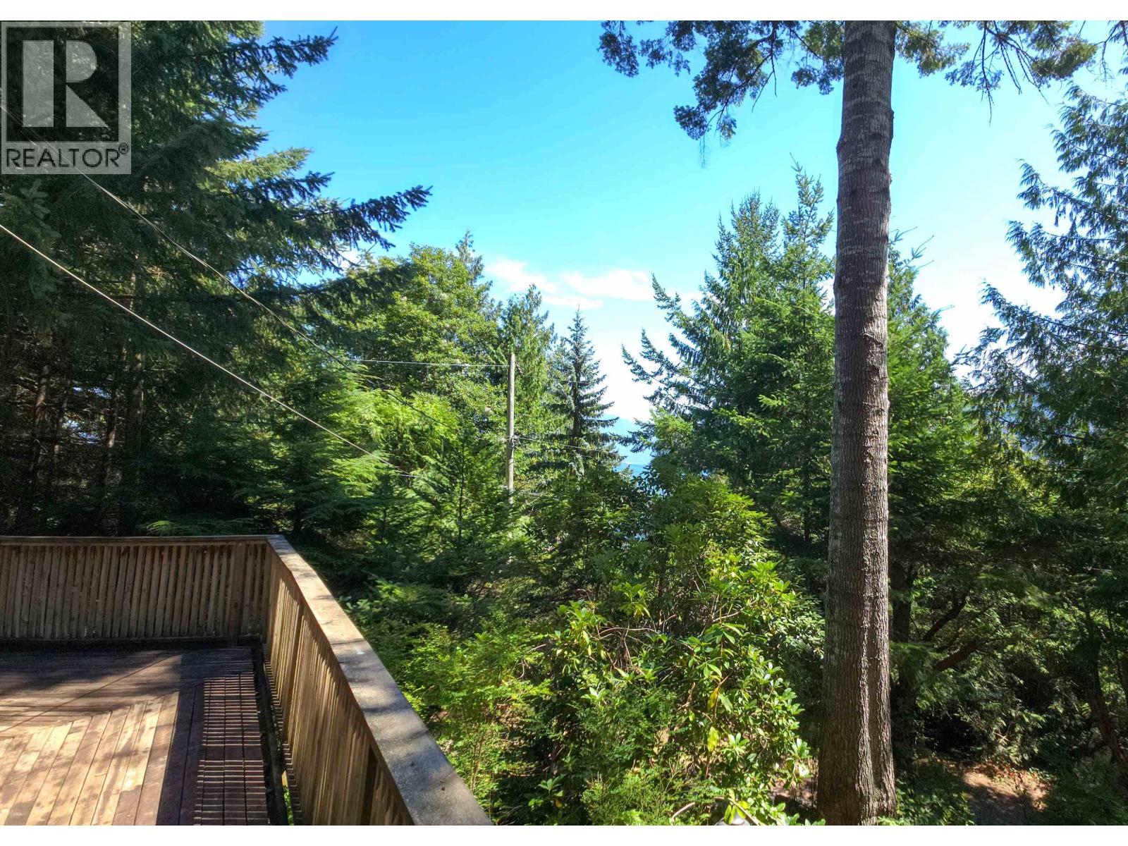 427 Collingwood Rd, Bowen Island, BC V0N 1G2