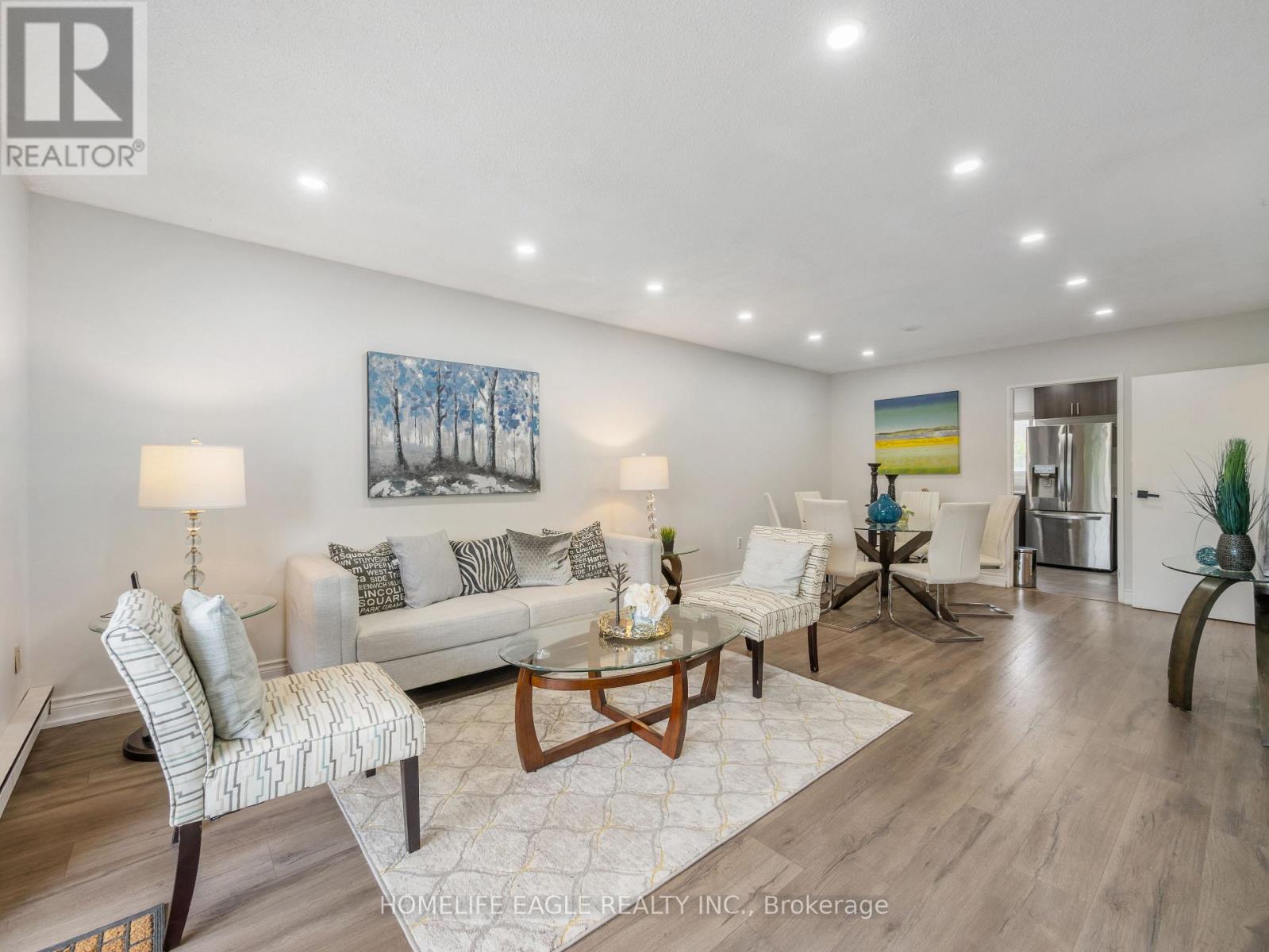 118 50 Scarborough Golf Club Rd, Toronto, ON M1M 3T5