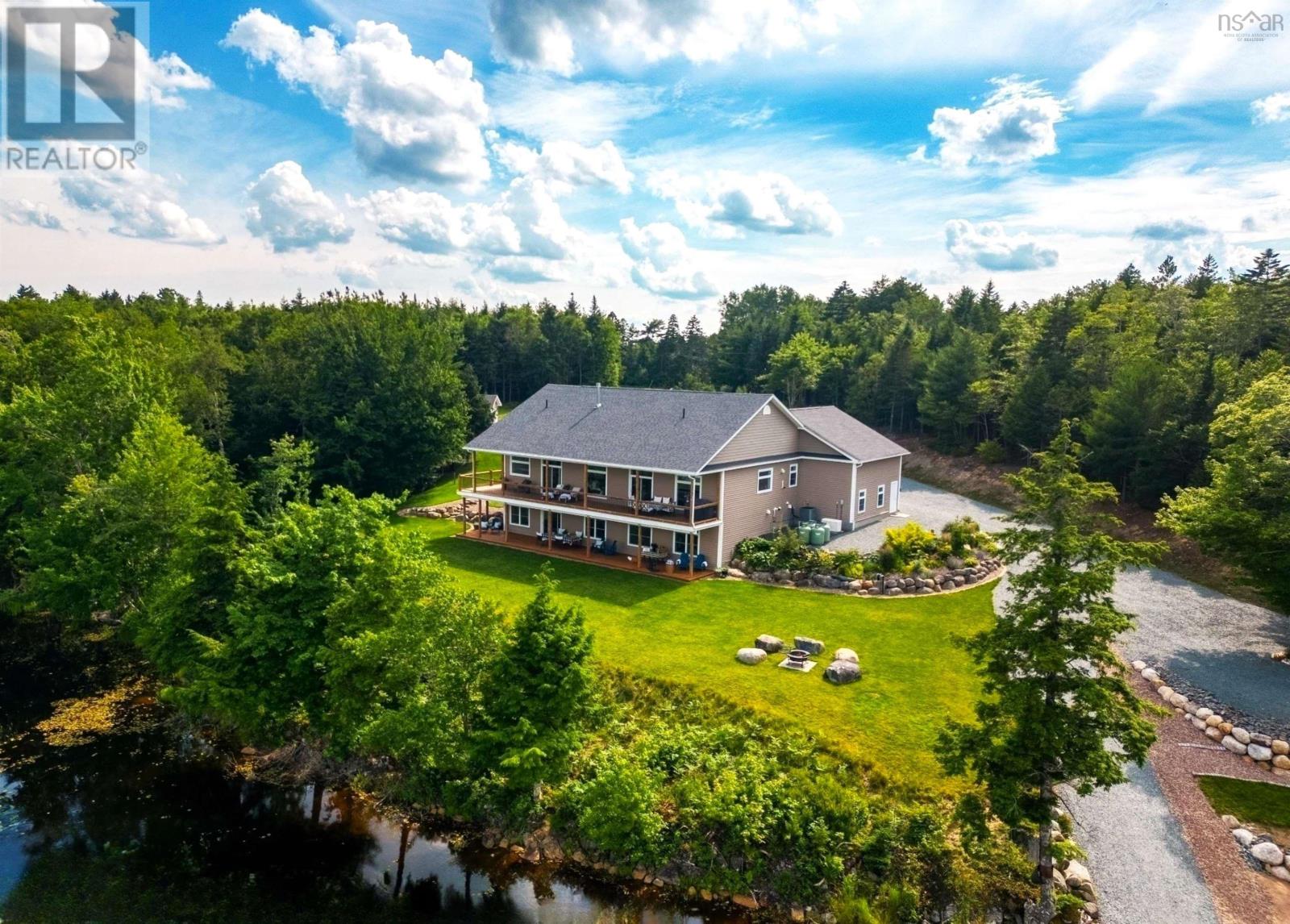 197 Somerset Rd, Italy Cross, NS B4V 0M1