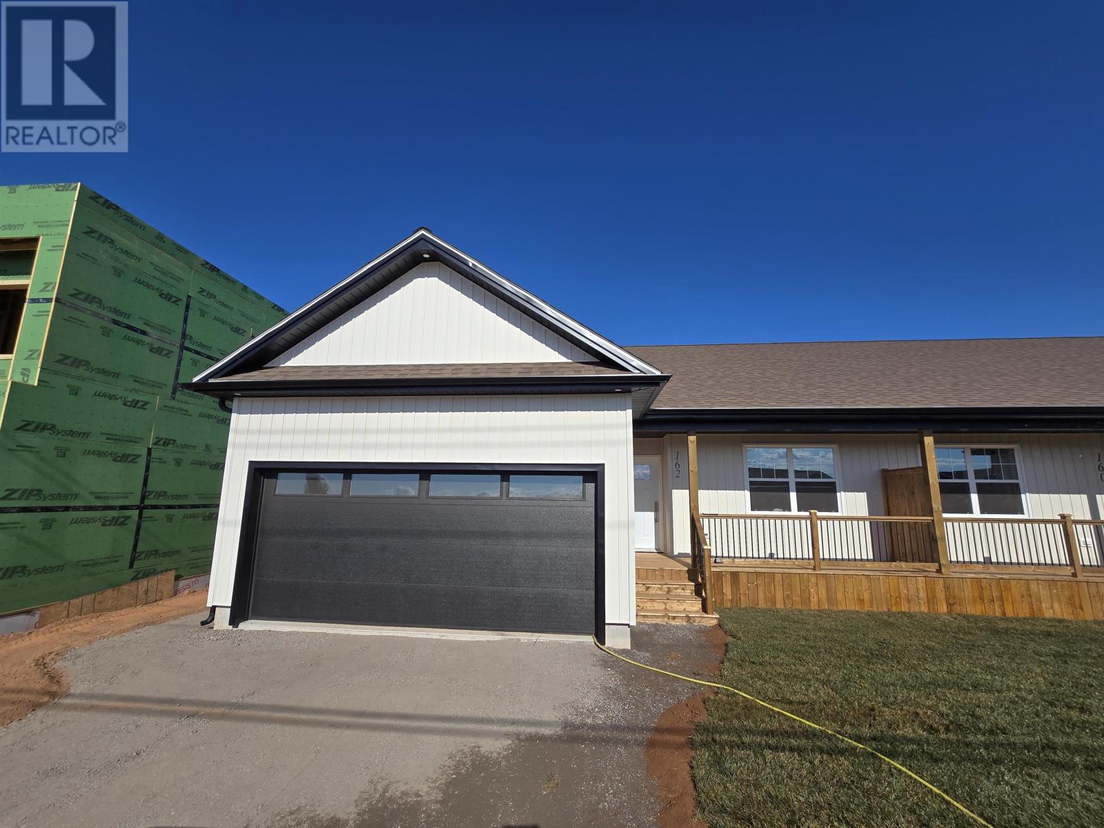 162 Kindred Ave, Charlottetown, PE C1C 0Y8