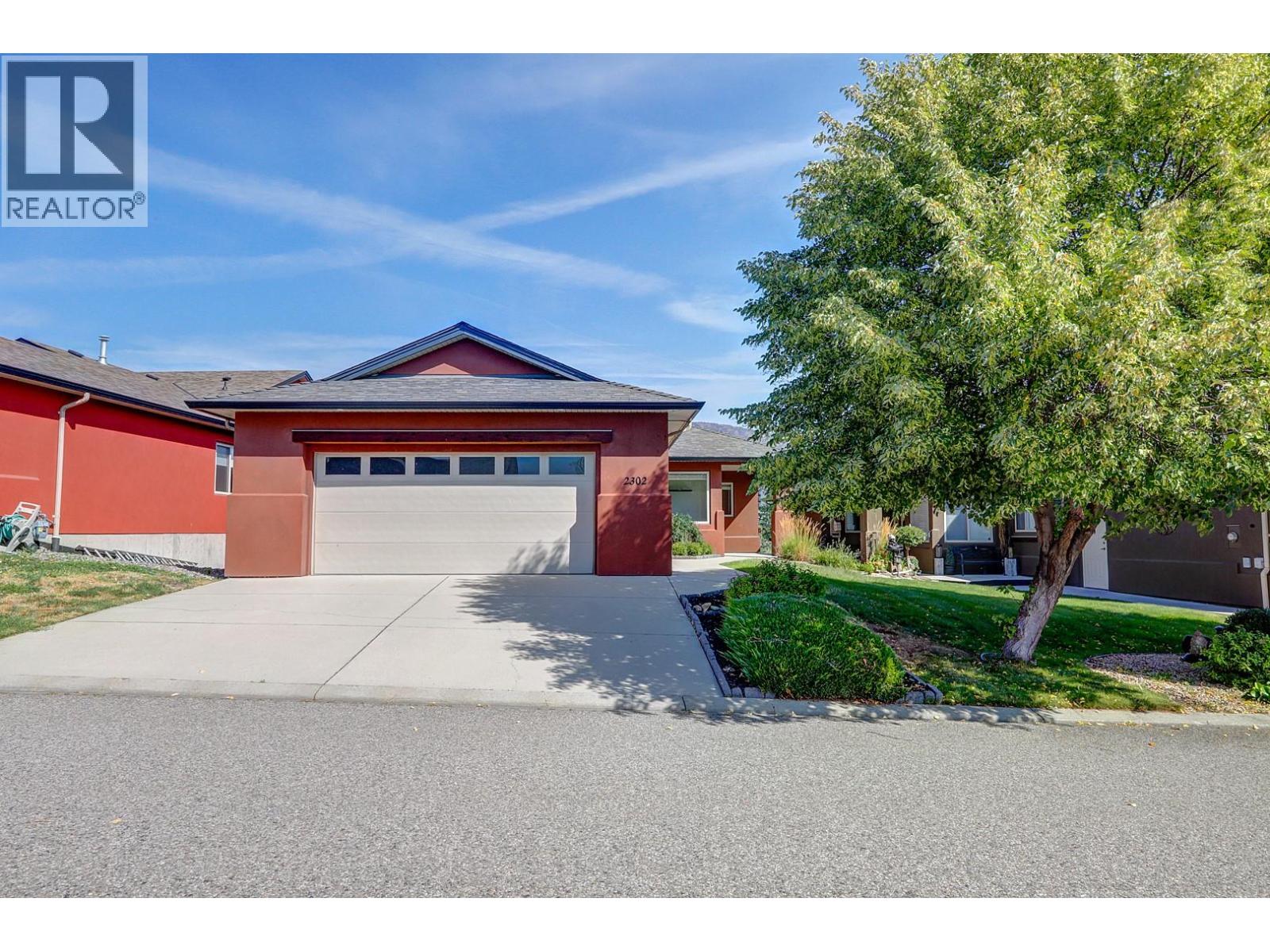 2302 Pine Vista Pl, West Kelowna, BC V4T 2Y1