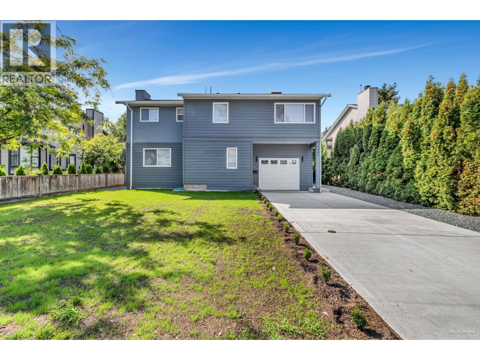 1908 Tyler Ave, Port Coquitlam, BC V3C 4V8