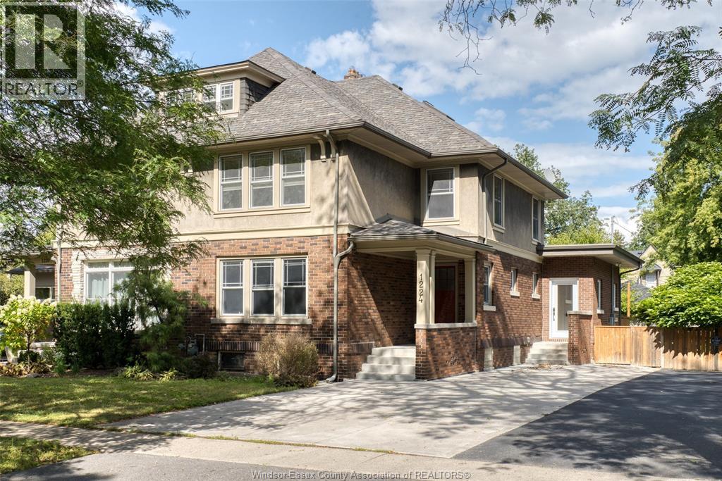 1224 Kildare, Windsor, ON N8Y 3H8