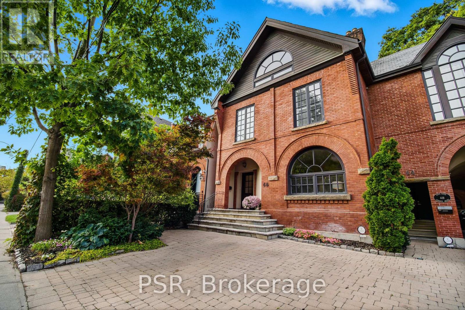 46 Bernard Ave, Toronto, ON M5R 1R2