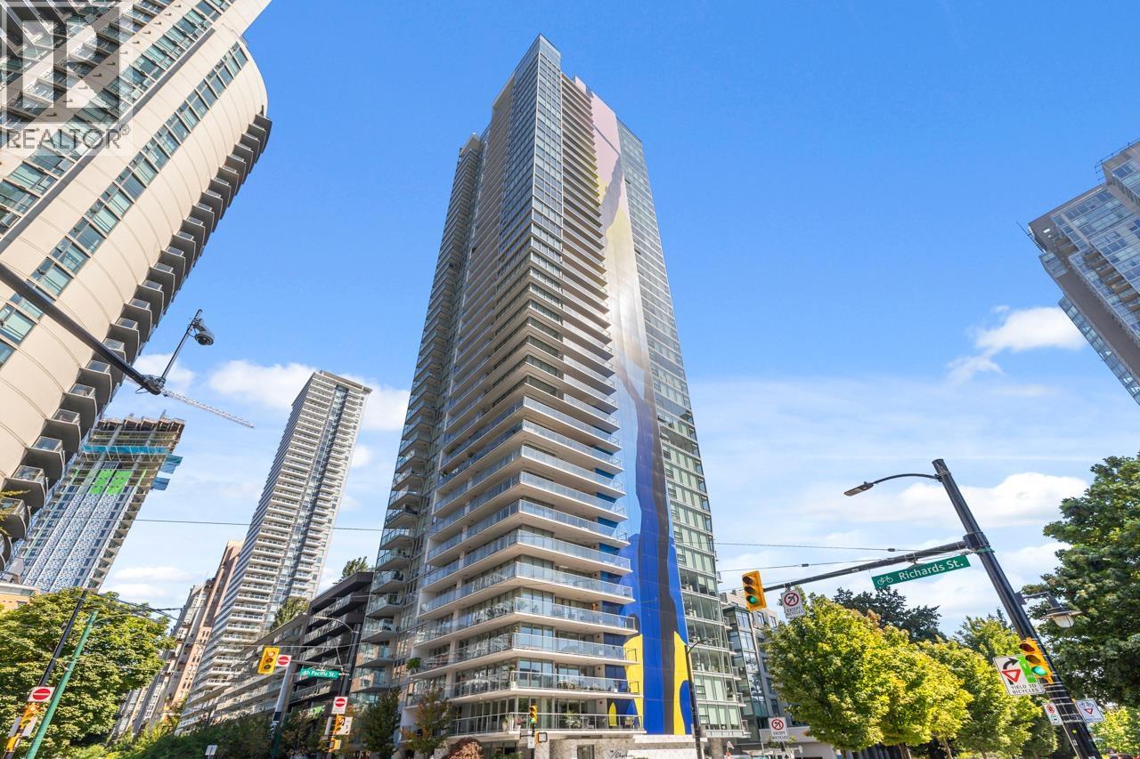 499 Pacific Street Unit 201, Vancouver, BC V6B 0N4