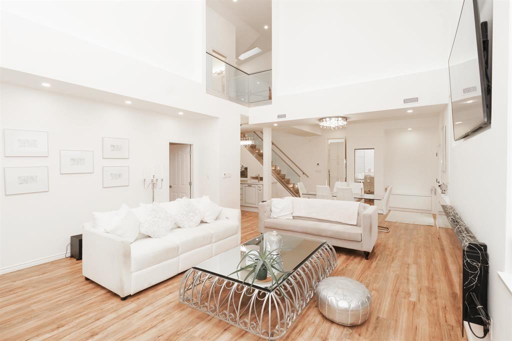 12468 Carr St, Mission, BC V4S 1B9