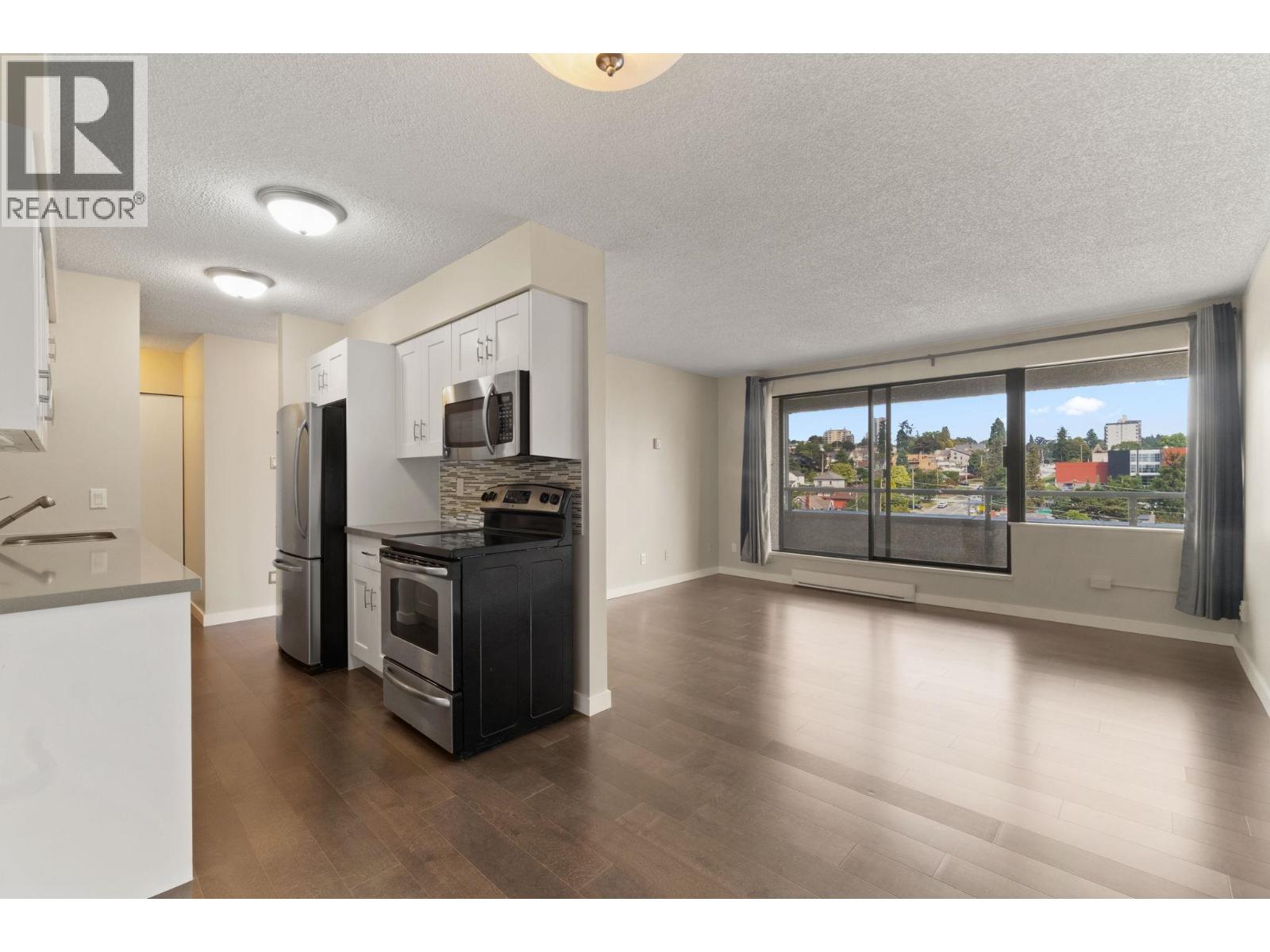 1026 Queens Avenue Unit 1204, New Westminster, BC V3M 6B2
