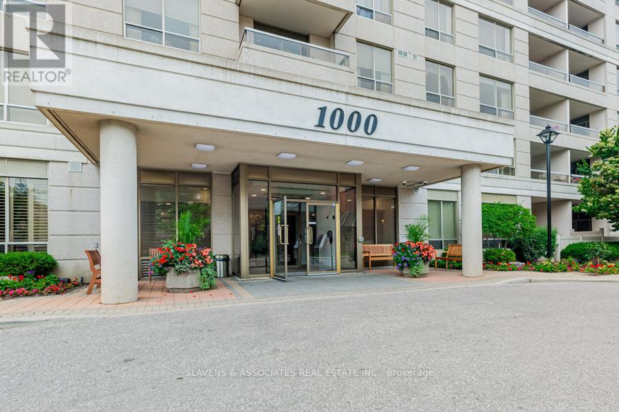1404 1000 The Esplanade Rd N, Pickering, ON L1V 6V4