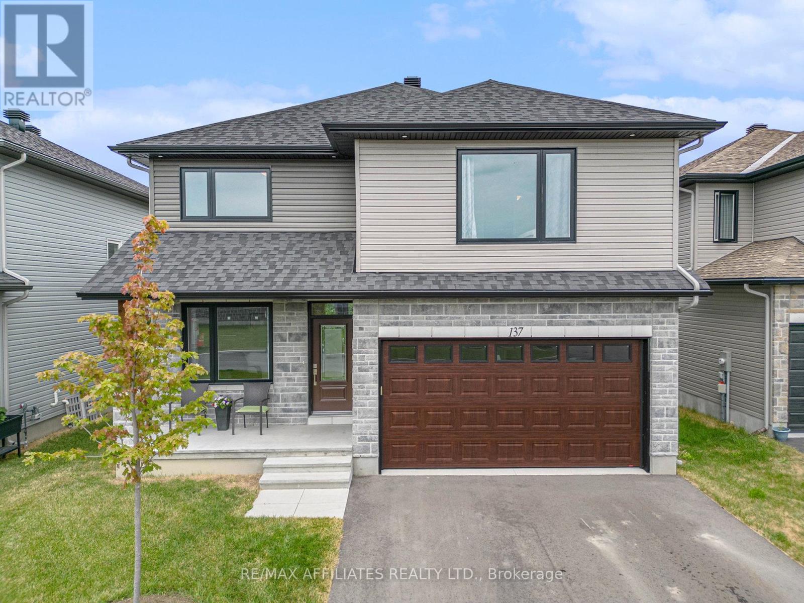 137 Seabert Dr, Arnprior, ON K7S 0K1