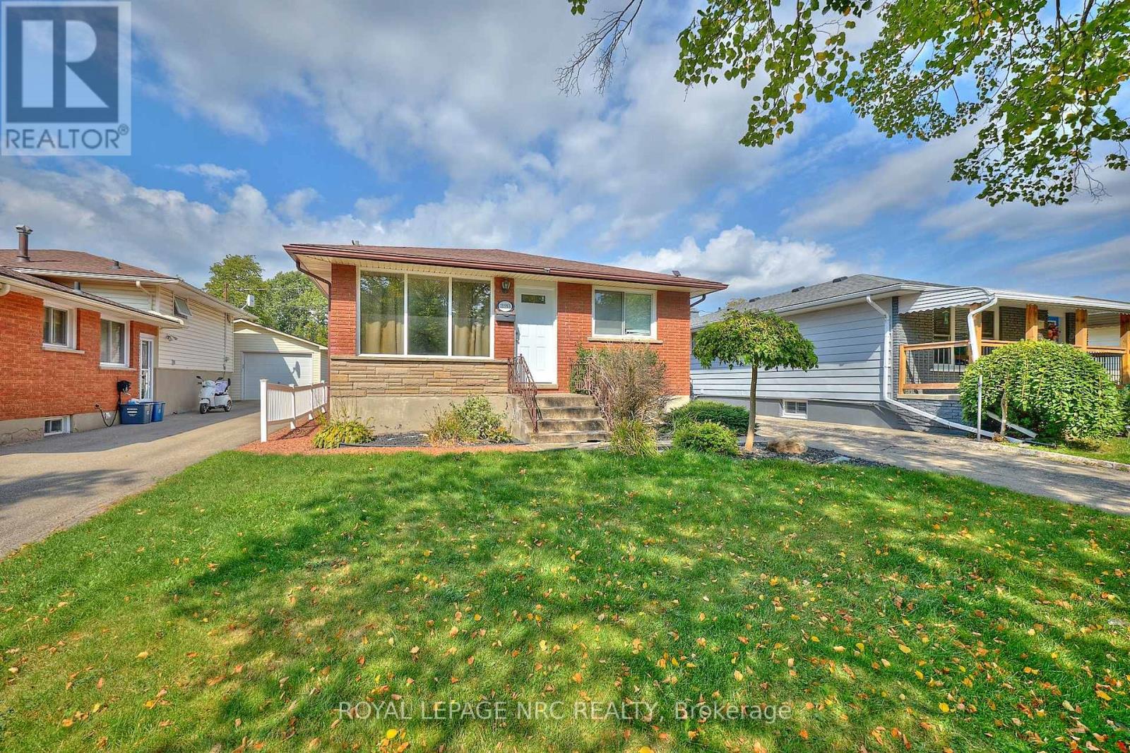 320 Morningstar St, Welland, ON L3B 5B3