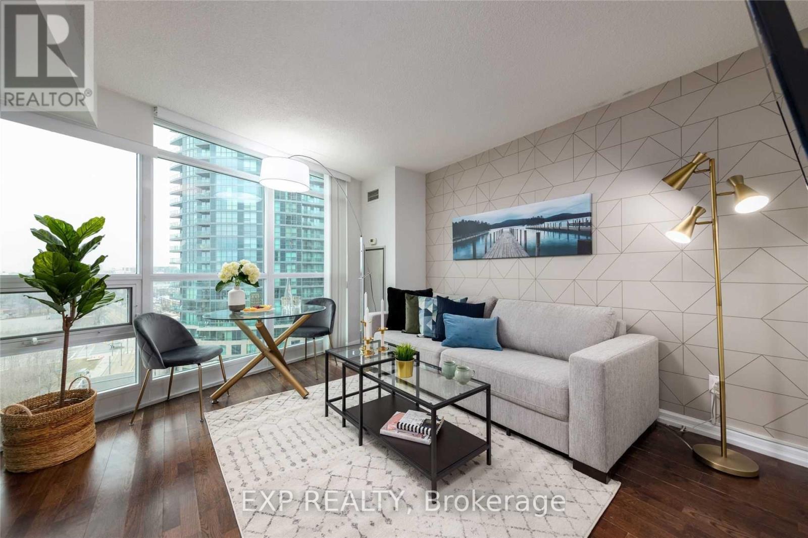 1206 215 Fort York Blvd, Toronto, ON M5V 4A1