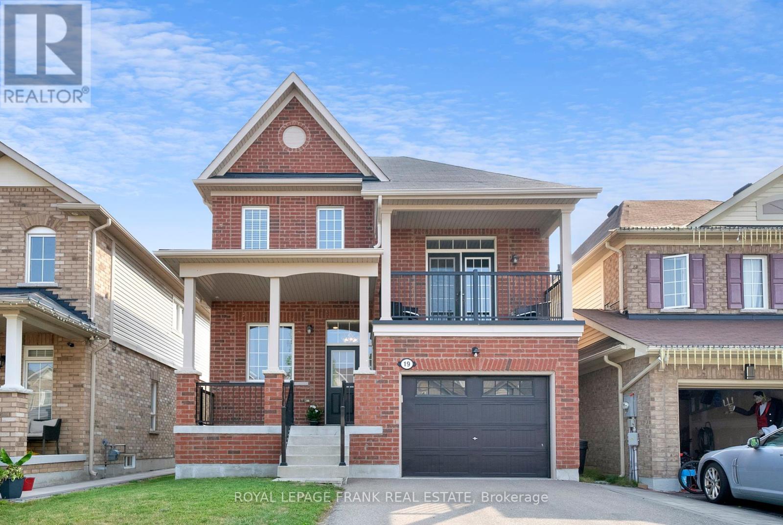 19 Jack Roach St, Clarington, ON L1C 3K2