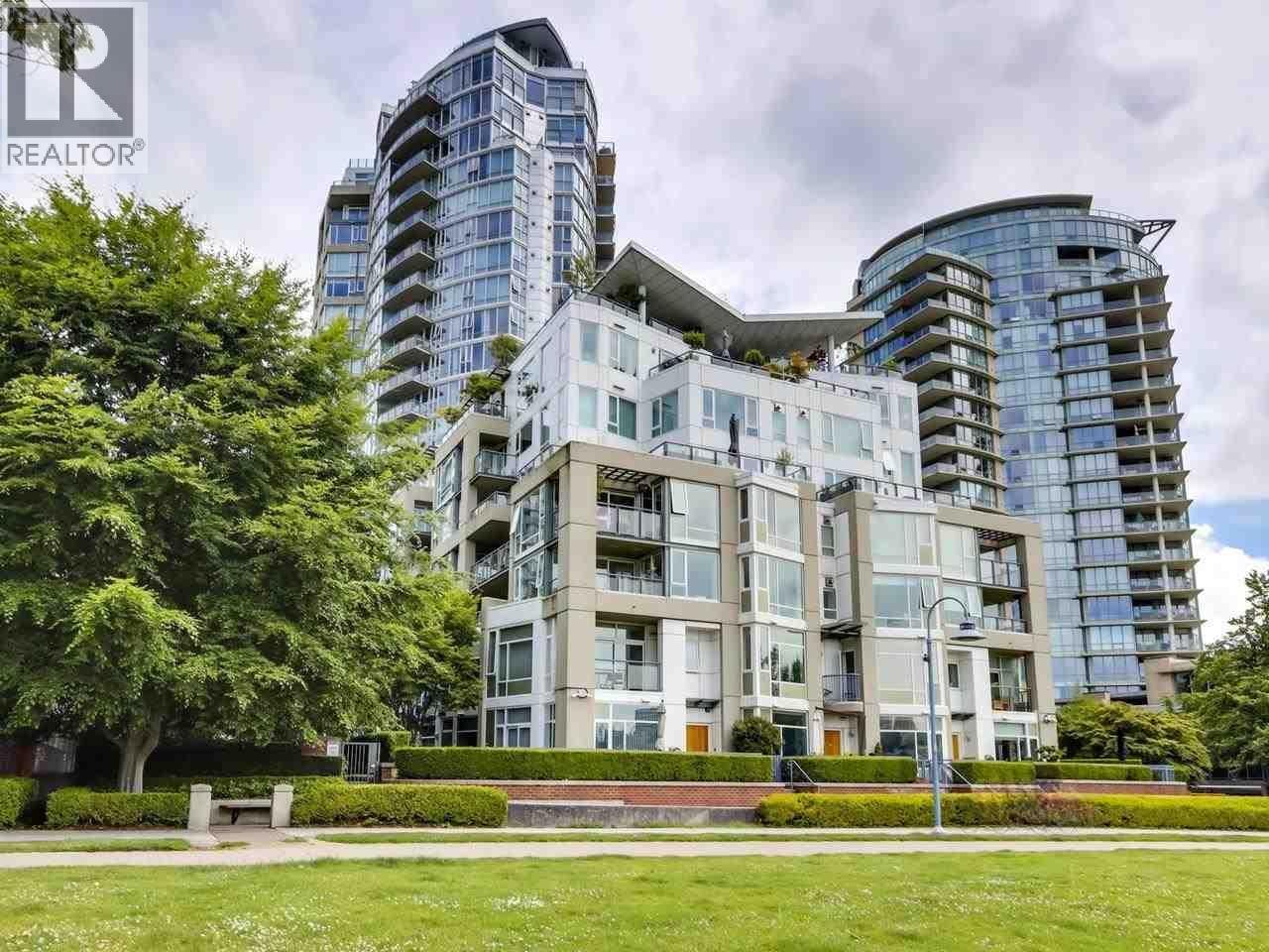 1383 Marinaside Crescent Unit 1601, Vancouver, BC V6Z 2W9