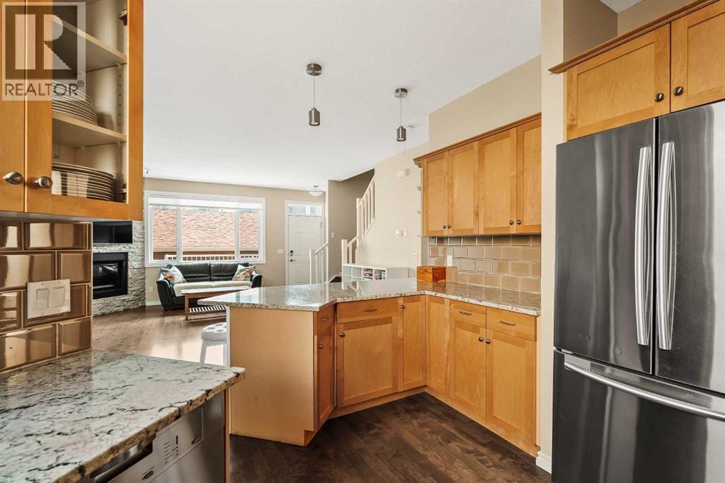 1934 31 Street Sw Unit 2, Calgary, AB T3E 2M9